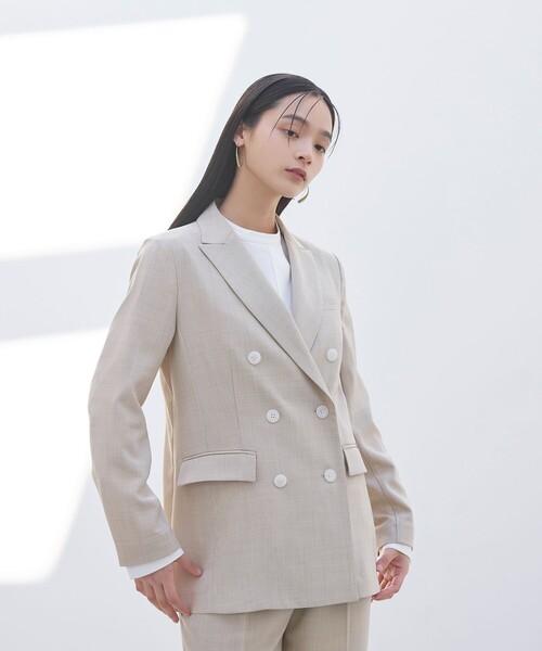 BIANCA(ビアンカ)の「【マルチシーン】洗えるエフォートレスジャケット(テーラードジャケット・レディース・ベージュ/ネイビー・40/38)」の1枚目の写真