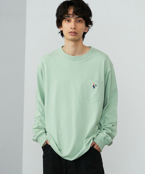 Lee（リー）の「Lee/リー ワッペンポケット ロングスリーブTシャツ/長袖Tシャツ/ワンポイント長袖（Tシャツ/カットソー・メンズ・チャコール/ホワイト/グリーン・LARGE/SMALL/MEDIUM/X-LARGE）」の3枚目の写真