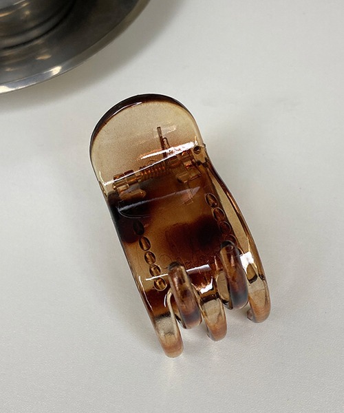 Port(ポート)の「【 Port / ポート 】 カーブ ミニ ヘアクリップ #(バレッタ/ヘアクリップ・レディース・レッド/ホワイト/マルチ/ベージュ/ブラウン/ワインレッド/クリアブラウン/グリーン系その他/ブラック/ブラウン系その他・FREE)」の16枚目の写真