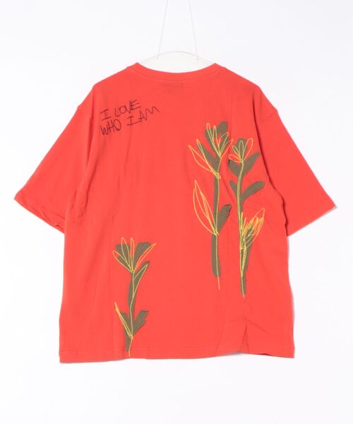 Desigual（デシグアル）の「花柄の半袖Tシャツ（Tシャツ/カットソー・メンズ・レッド・S/L/XL/M）」の2枚目の写真