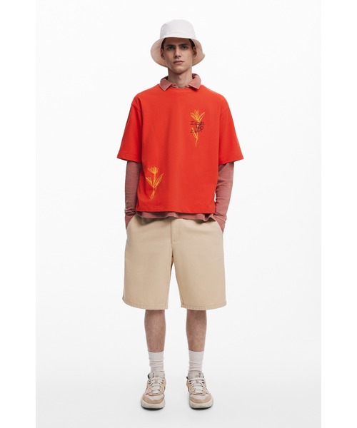 Desigual（デシグアル）の「花柄の半袖Tシャツ（Tシャツ/カットソー・メンズ・レッド・S/L/XL/M）」の3枚目の写真