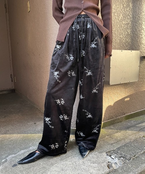 刺繍ベロアイージーパンツ/セットアップ可能（その他パンツ）｜AIC