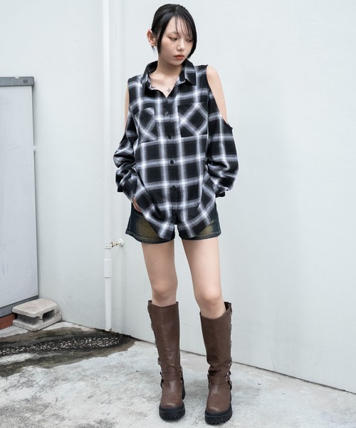 WEGO（ウィゴー）の「WEGO/オープンショルダーチェックBIGシャツ（シャツ/ブラウス・レディース・ネイビー/ブラック・FREE）」の8枚目の写真