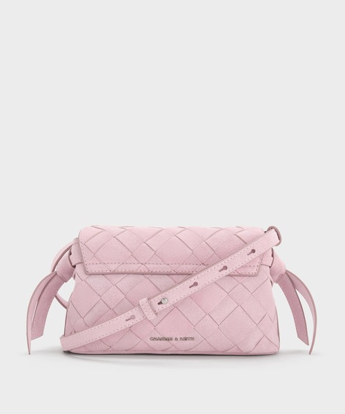 CHARLES & KEITH(チャールズ & キース)の「Ivette イヴェット スエードウーブンクロスボディバッグ(ショルダーバッグ・レディース・サンドベージュ/ピンク・S)」の5枚目の写真