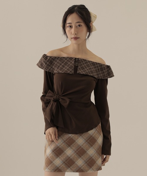 SUWDEE(スーディー)の「check big collar twist tops(Tシャツ/カットソー・レディース・ブラック/グレー/ブラウン・S)」の3枚目の写真