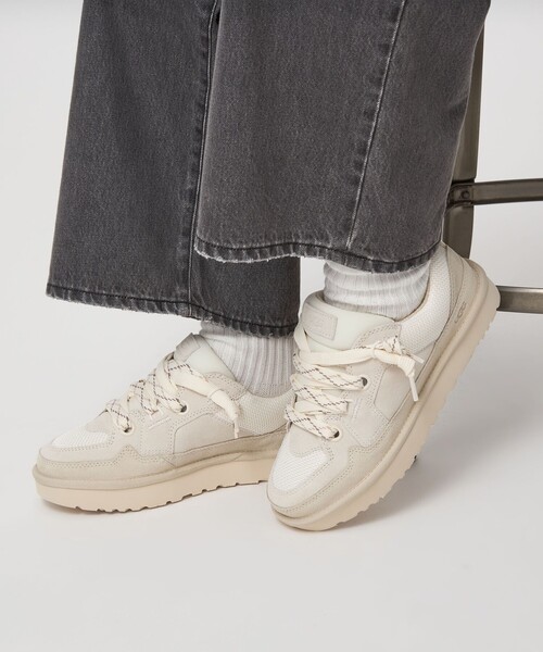 UGG（アグ）の「＜UGG＞ ロー ローメル / Lo Lowmel（スニーカー・レディース・オフホワイト/ブラック・5/6/7/8）」の4枚目の写真