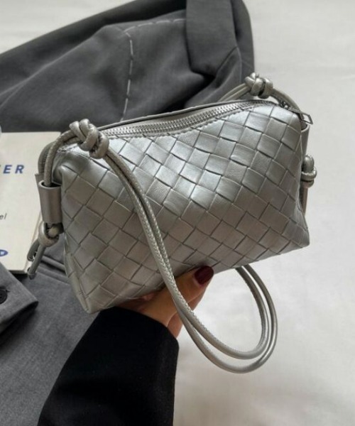AMELY（エミリー）の「イントレチャートデザイン ミニショルダーバッグ
