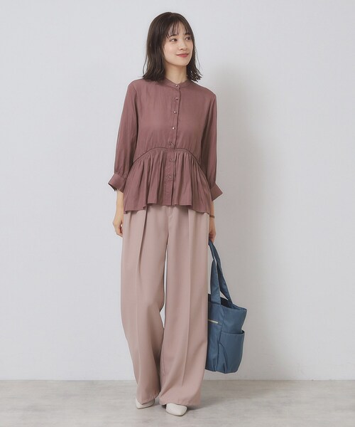 ITS'DEMO（イッツデモ）の「【手洗い可】サテンペプラムブラウス（シャツ/ブラウス・レディース・ナチュラル/ブラウン系/ブルー/ベビーピンク・00）」の9枚目の写真