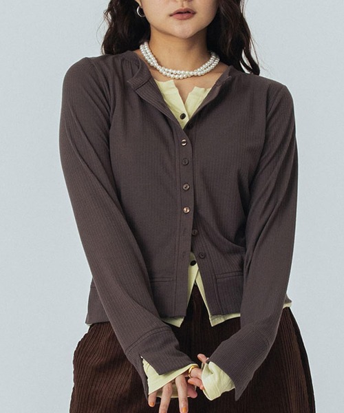 ROSE BUD（ローズバッド）の「HENLEY LAYERED TOP（Tシャツ/カットソー・レディース・ブラウン/ホワイト/ブラック・ONE SIZE）」の3枚目の写真