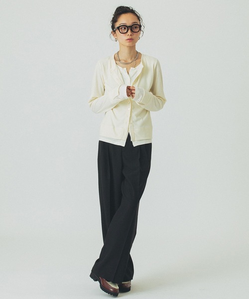 ROSE BUD（ローズバッド）の「HENLEY LAYERED TOP（Tシャツ/カットソー・レディース・ブラウン/ホワイト/ブラック・ONE SIZE）」の4枚目の写真