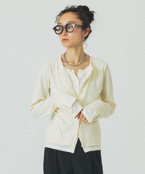 ROSE BUD（ローズバッド）の「HENLEY LAYERED TOP（Tシャツ/カットソー・レディース・ブラウン/ホワイト/ブラック・ONE SIZE）」の14枚目の写真