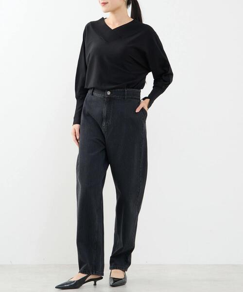 Tiara（ティアラ）の「ドルマンVネックニット（ニット/セーター・レディース・ボルドー/ブラウン/イエロー/ブラック・FREE）」の6枚目の写真