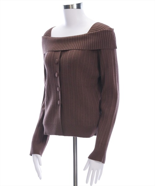 clear（クリア）の「オフショル風ボタンリブニットトップス［大人 カジュアル 着回し力抜群］≪AW新作≫（ニット/セーター・レディース・ボルドー/ブラック/アイボリー/ブラウン・F）」の8枚目の写真