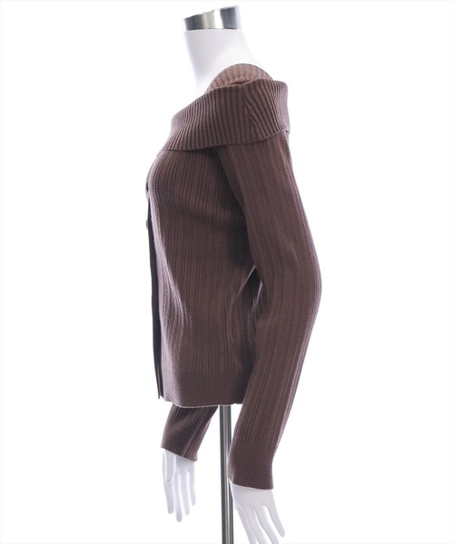 clear（クリア）の「オフショル風ボタンリブニットトップス［大人 カジュアル 着回し力抜群］≪AW新作≫（ニット/セーター・レディース・ボルドー/ブラック/アイボリー/ブラウン・F）」の9枚目の写真