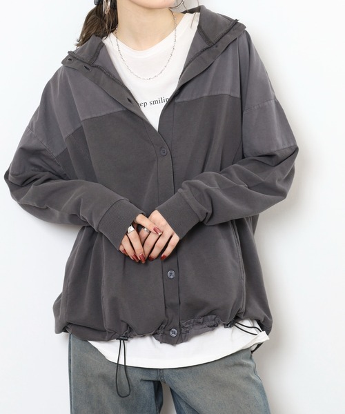 myke(ミーカ)の「myke ピグメント裏毛ハイネックブルゾン(ブルゾン・レディース・パープル/グリーン/ブラック/アイボリー/ダークブルー・M)」の2枚目の写真