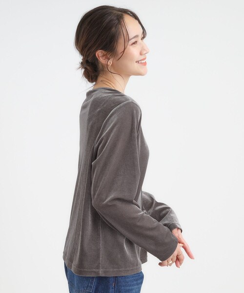 DRESKIP(ドレスキップ)の「【洗える/S-LL】上品見え ベロア調シアートップス(Tシャツ/カットソー・レディース・ダークブラウン/チャコールグレー/ナチュラル・01/02/03/04)」の9枚目の写真