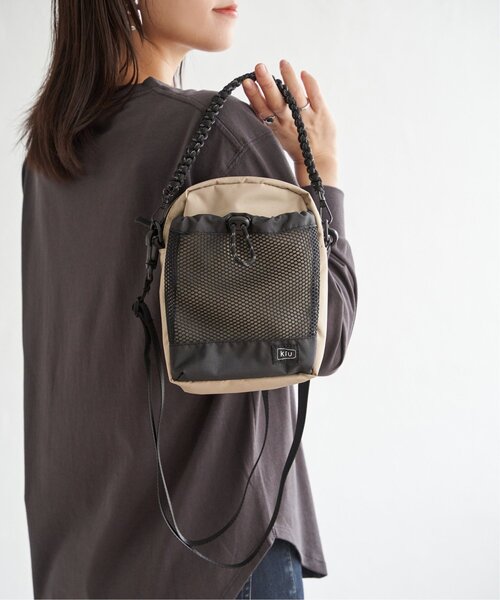 KiU(キウ)の「【WEB限定】KiU パラコードメッシュポケット【撥水/防水】(ショルダーバッグ・メンズ・ベージュ/ブラック/カーキ・FREE)」の5枚目の写真