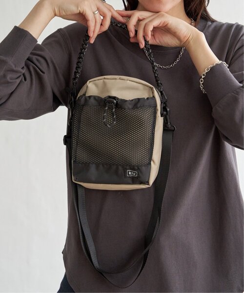 KiU(キウ)の「【WEB限定】KiU パラコードメッシュポケット【撥水/防水】(ショルダーバッグ・メンズ・ベージュ/ブラック/カーキ・FREE)」の6枚目の写真