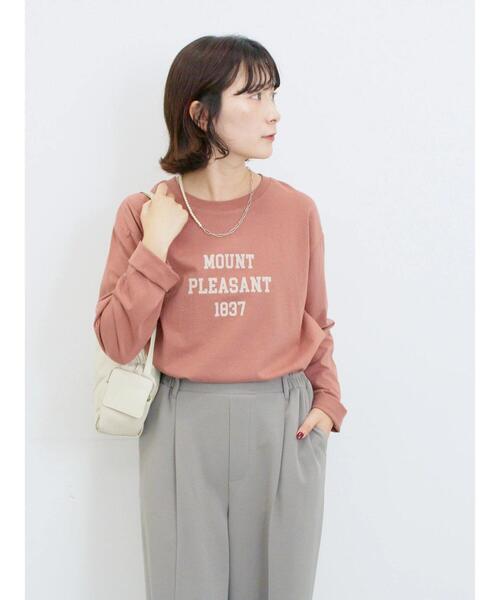 Samansa Mos2 blue（サマンサモスモスブルー）の「アソートプリントロンT（Tシャツ/カットソー・レディース・オフホワイト/ダークオレンジ/ブルー/ベージュ/チャコールグレー・F）」の6枚目の写真