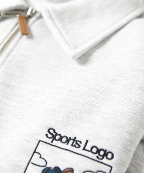 FREAK'S STORE(フリークスストア)の「tombonia/トムボニア tombonia SPORTS LOGO ハーフジップ ポロカラースウェット(スウェット・メンズ・ライトグレー/ネイビー/チャコールグレー・LARGE/MEDIUM/SMALL)」の9枚目の写真