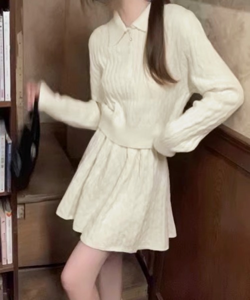 REMUR(レミュール)の「2点セット ケーブルポロカラーニット&ミニスカートセット(ワンピース・レディース・ブラウン/ライトグレー/アイボリー/ブラック・M)」の6枚目の写真