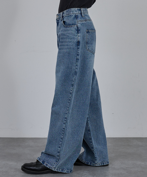AH ABAHOUSE(エーエイチアバハウス)の「BLAST WIDE BAGGY DENIM PANTS / ブラスト ワイドバギー デニムパンツ(デニムパンツ・メンズ・ブラック/サックスブルー/ブルー・44/46/48/42)」の17枚目の写真