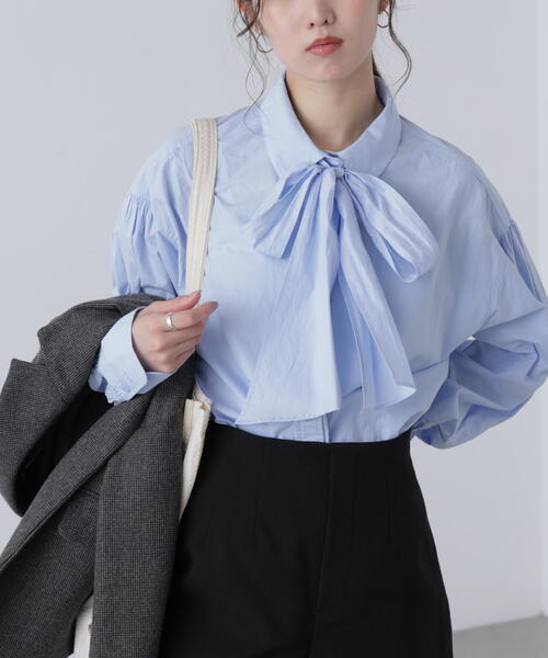 FREE'S MART（フリーズマート）の「◆ボウタイ付きブラウス（シャツ/ブラウス・レディース・ブルー/ホワイト/ホワイト系その他・FREE）」の3枚目の写真