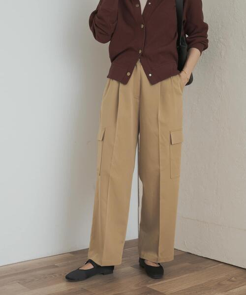 URBAN RESEARCH DOORS（アーバンリサーチドアーズ）の「センタープレスカーゴパンツ（その他パンツ・レディース・ベージュ/ネイビー・SMALL/MEDIUM）」の3枚目の写真