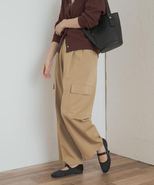 URBAN RESEARCH DOORS（アーバンリサーチドアーズ）の「センタープレスカーゴパンツ（その他パンツ・レディース・ベージュ/ネイビー・SMALL/MEDIUM）」の6枚目の写真