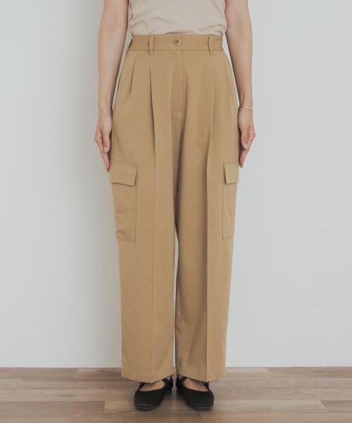 URBAN RESEARCH DOORS（アーバンリサーチドアーズ）の「センタープレスカーゴパンツ（その他パンツ・レディース・ベージュ/ネイビー・SMALL/MEDIUM）」の11枚目の写真