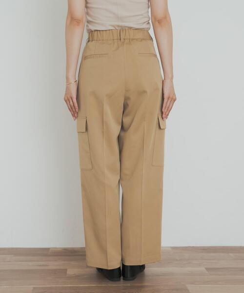 URBAN RESEARCH DOORS（アーバンリサーチドアーズ）の「センタープレスカーゴパンツ（その他パンツ・レディース・ベージュ/ネイビー・SMALL/MEDIUM）」の13枚目の写真