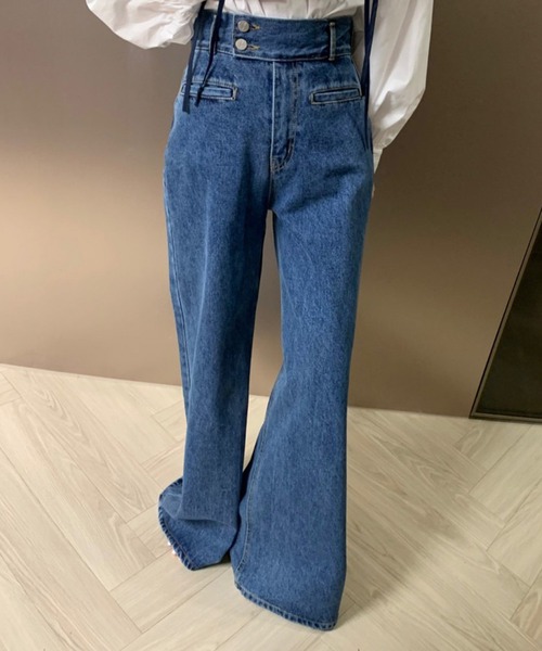 LAFFMO（ラフモ）の「ハイウエストワイドフレアデニムパンツ（デニムパンツ・レディース・ブラック/ブルー・S/M/L）」の16枚目の写真