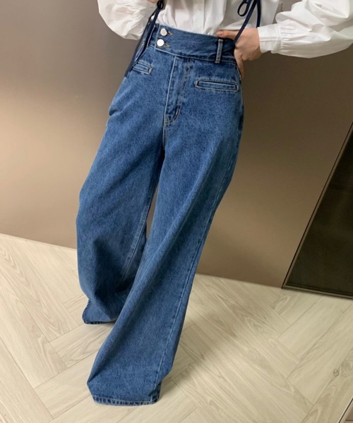 LAFFMO（ラフモ）の「ハイウエストワイドフレアデニムパンツ（デニムパンツ・レディース・ブラック/ブルー・S/M/L）」の17枚目の写真