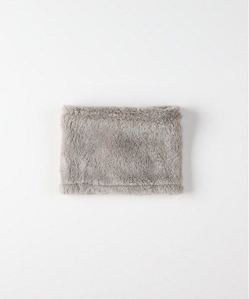 Right-on(ライトオン)の「【Refurbish】ロゴ刺繍 ネックウォーマー (防寒 / ボア / 軽量デザイン)(ネックウォーマー/スヌード・キッズ・ブラック/ブルー/グレー・フリー)」の9枚目の写真