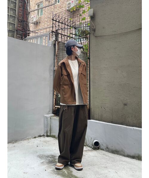 MUSINSA STANDARD（ムシンサスタンダード）の「クルーネック長袖Tシャツ [ダスティクリーム]（Tシャツ/カットソー・メンズ・その他・MEDIUM/LARGE/X-LARGE/XX-LARGE/XXX-LARGE/SMALL）」の7枚目の写真