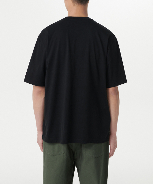 MUSINSA STANDARD（ムシンサスタンダード）の「[クールタンダード] リラックスフィットクルーネックポケットTシャツ [ブラック]（Tシャツ/カットソー・メンズ・その他・XX-LARGE/XXX-LARGE/SMALL/MEDIUM/LARGE/X-LARGE）」の3枚目の写真