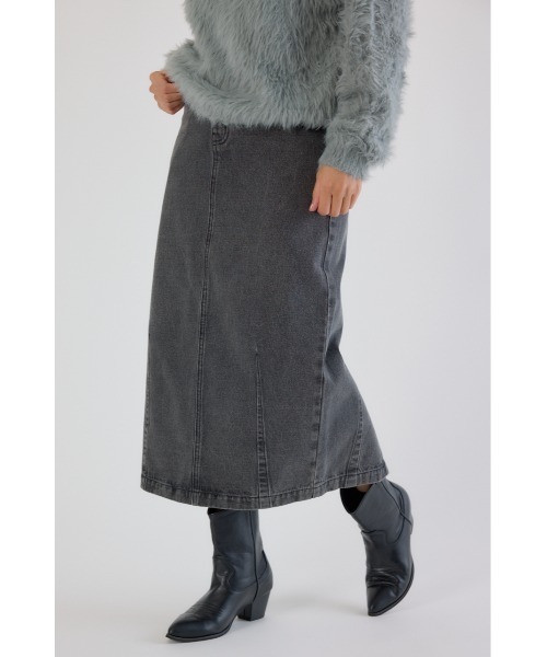 RODEO CROWNS WIDE BOWL（ロデオクラウンズワイドボウル）の「カーブデニムマキシスカート（デニムスカート・レディース・ブルー/ブラック/ブラウン・SMALL/MEDIUM）」の2枚目の写真