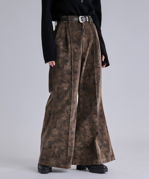 Ellno Loset(エルノロゼット)の「ベルベットフラワーフレアパンツ/SETUP対応(スラックス・メンズ・ブラック系/グレー系/ブラウン系・LARGE/MEDIUM/SMALL/X-SMALL)」の17枚目の写真