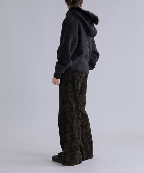 Ellno Loset(エルノロゼット)の「ベルベットフラワーフレアパンツ/SETUP対応(スラックス・メンズ・ブラック系/グレー系/ブラウン系・LARGE/MEDIUM/SMALL/X-SMALL)」の13枚目の写真