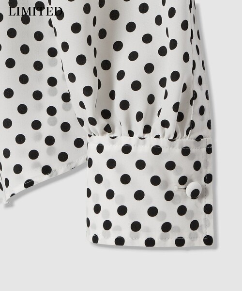 LOULOU WILLOUGHBY（ルルウィルビー）の「【LOULOU WILLOUGHBY】デシンドットフリルボウタイブラウス（シャツ/ブラウス・レディース・ライトベージュ/ブラック/オフホワイト・2）」の8枚目の写真