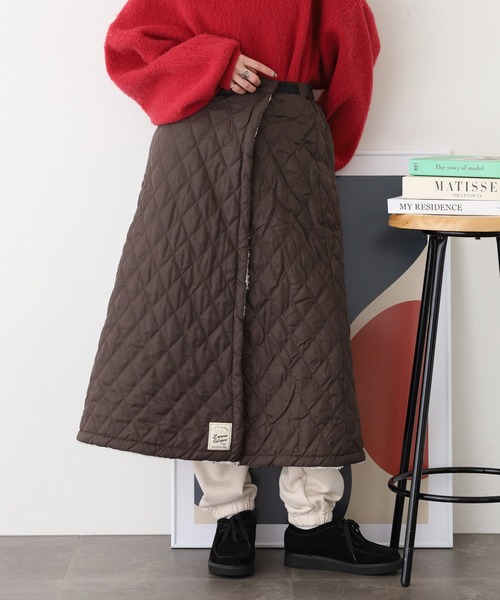 atONE(アットワン)の「2WAY 裏ボアキルト無地ロング巻きスカート(スカート・レディース・ネイビー/ブラウン/ピンク/ブラック/カーキ/グレー系その他・M-L)」の1枚目の写真