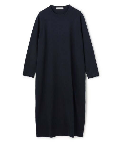 UNFILO(アンフィーロ)の「フリルトリミング ニットワンピース(ワンピース・レディース・ブラック系/ネイビー系・X-LARGE)」の2枚目の写真