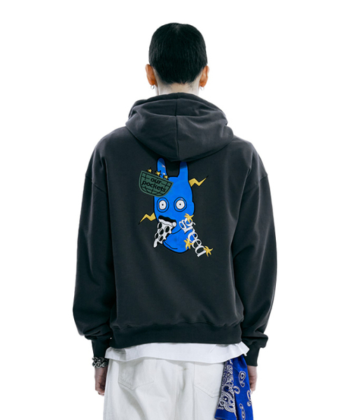 OURPOCKETS(アワーポケッツ)の「グリッドマスクピザマンスウェットフーディ(ダークグレー)(パーカー・レディース・チャコールグレー・X-LARGE)」の1枚目の写真
