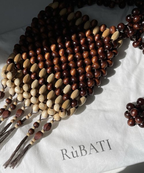 RUBATI（ルバティ）の「ハンドメイドタッセルウッドビーズバッグ_ブラウン（メッセンジャーバッグ・レディース・その他・FREE）」の9枚目の写真
