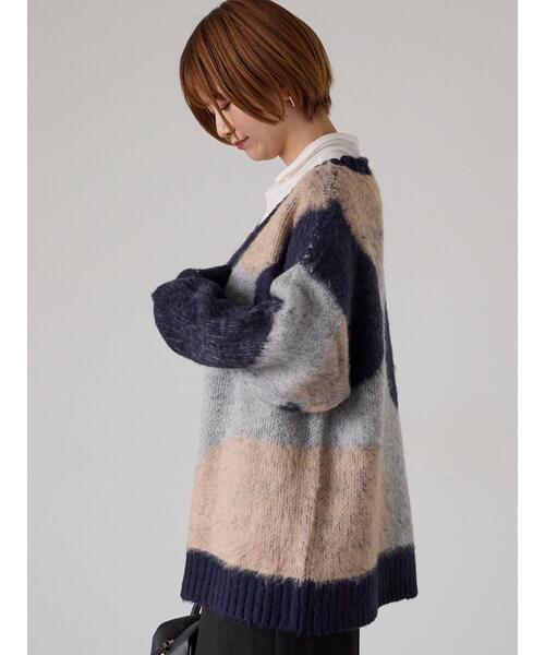 Lugnoncure(ルノンキュール)の「起毛ジャカードパッチワーク風Vネックカーディガン(カーディガン/ボレロ・レディース・グリーン/ネイビー/ブルー・F)」の13枚目の写真