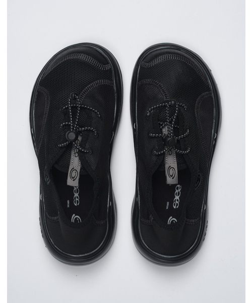 23.65(イーシプサムチョンユクオ)の「PIGLET V2 スニーカー - ブラック(スニーカー・レディース・その他・23cm/24cm/25cm/26cm/27cm/28cm)」の4枚目の写真