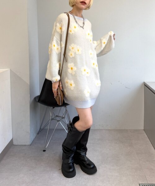 w closet（ダブルクローゼット）の「フラワーシャギーニット（ニット/セーター・レディース・アイボリー/ブルー/ピンク・FREE）」の19枚目の写真