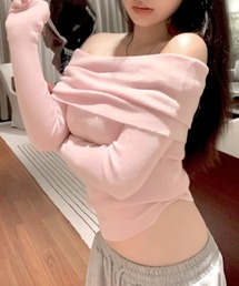 オフショルニット