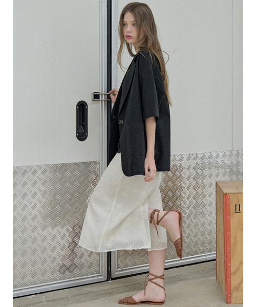 AVANT-G(アバン)の「Linen Overfit Basic Tailored Jacket - Black(テーラードジャケット・レディース・その他・FREE)」の6枚目の写真