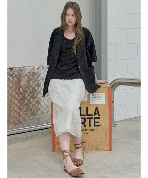 AVANT-G(アバン)の「Linen Overfit Basic Tailored Jacket - Black(テーラードジャケット・レディース・その他・FREE)」の2枚目の写真